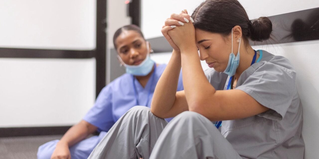 Horizontal Violence in Nursing: How to Recognize & Prevent It 
